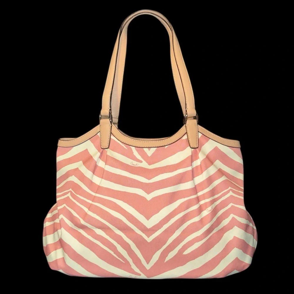 Coach Devin Signature Stripe Shoulder Tote Bag LIKE NEW - Picture 4 of 8
